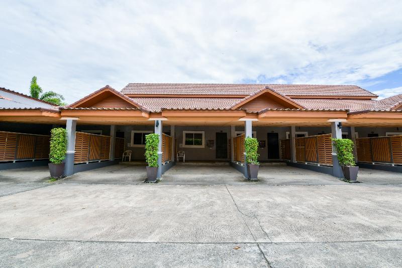 Oyo 245 Sweet Sense Jomtien Resort Pattaya Exterior photo
